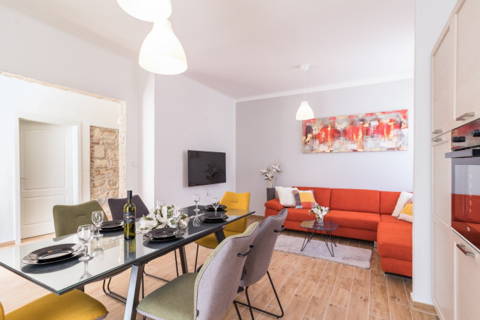 Interior, Villa Grotta Istriana Pula, with pool, near centar and Arena Pula