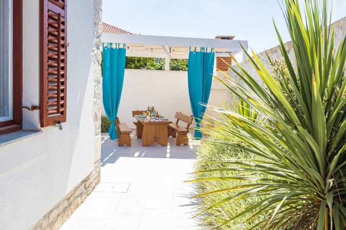 Exterior, Villa Grotta Istriana Pula, with pool, near centar and Arena Pula