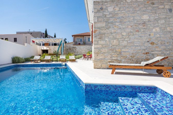 Exterior, Villa Grotta Istriana Pula, with pool, near centar and Arena Pula